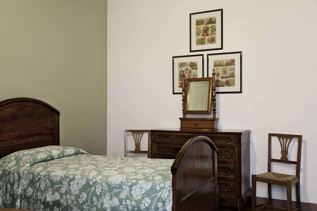 Tenuta Di Colle Alberti Agriturismo Willa Cerreto Guidi Pokój zdjęcie
